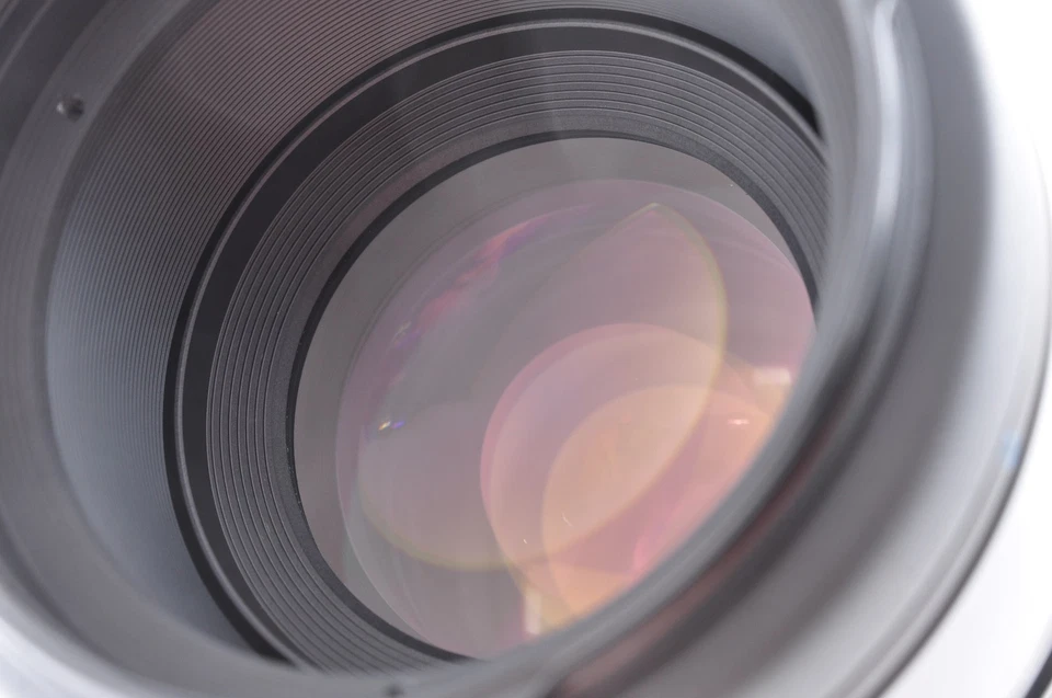 🎦 Minolta AF 100mm F/2.8 Macro Sony / Minolta A Mount Lens From Japan #13701075 - Image 2 of 4