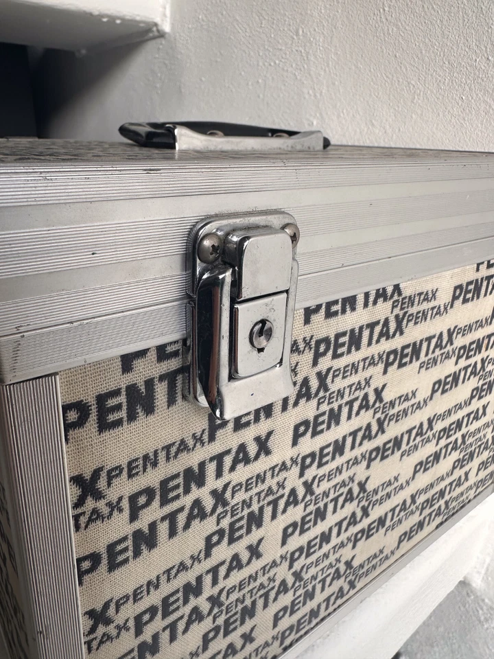 Pentax Vintage Camera Box Metal - Image 2 of 4