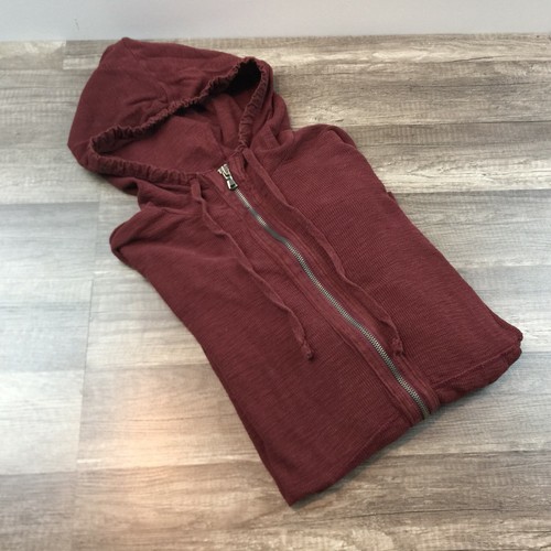 burgundy converse hoodie