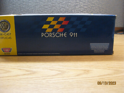 1/18 PORSCHE 911 IN RED BY MOTOR MAX # 73101 | eBay