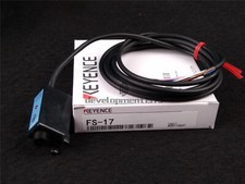 One New Keyence Fiber Optic Sensor FS-17