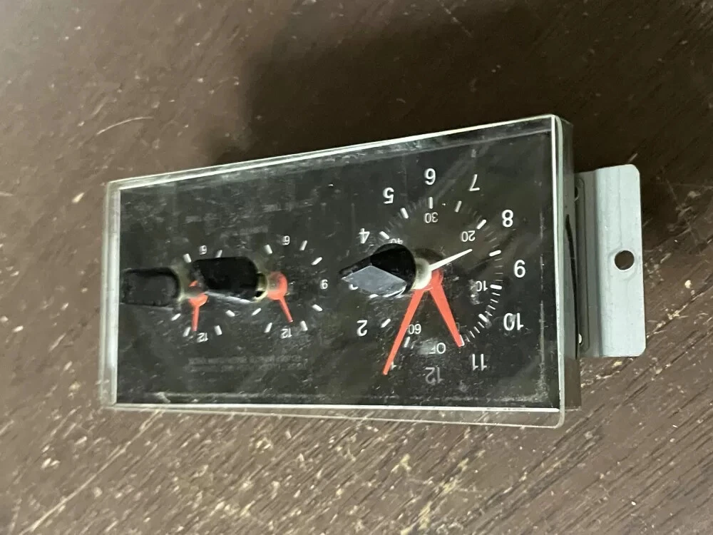 68 5E2 5303210612 Range Tappan Clock Timer AZ45428 | Wm1770
Opens in a new window or tab