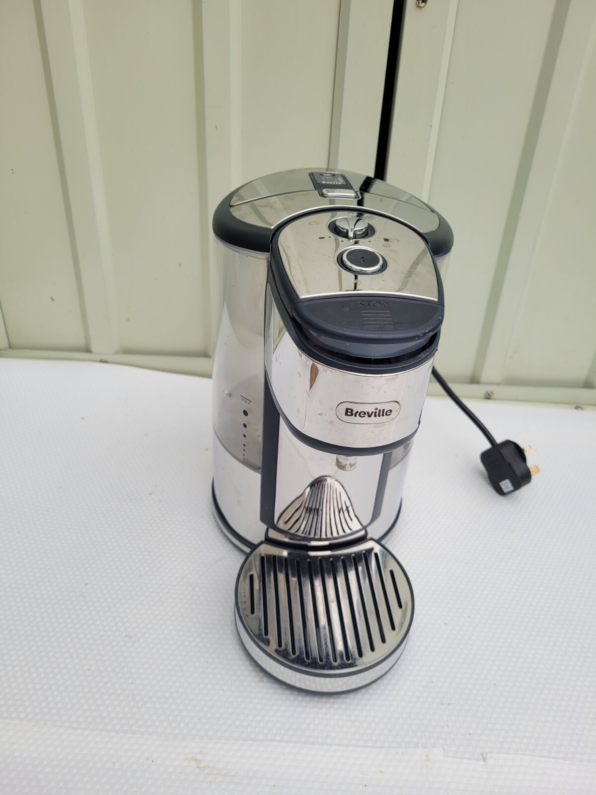 Breville VKJ367 BRITA Filter 3KW Fast Boil Hot Cup Variable Dispense