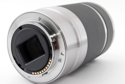 Sony E SEL55210 55-210 mm F/4.5-6.3 E OSS Silver [Exc+++] w/Hood