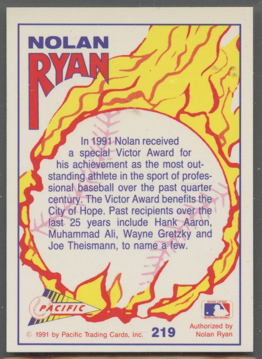 1991 Pacific Nolan Ryan #219 Nolan Receives the Victor Award Texas