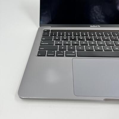 MacBook Pro 13 Touch Bar 2020 M1 8-Core / 8-Core GPU 16GB MacBook Pro 13 Touch Bar 2020 M1 8-Core / 8-Core GPU 16GB