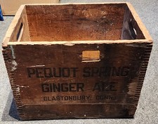 RARE PEQUOT SPRING GINGER ALE INK STAMPED WOOD SODA CRATE GLASTONBURY CT
