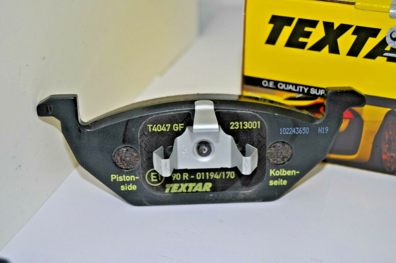 TEXTAR 2313001 Bremsbeläge AUDI A1 , CITY CARVER , Sportback + AUDI A3