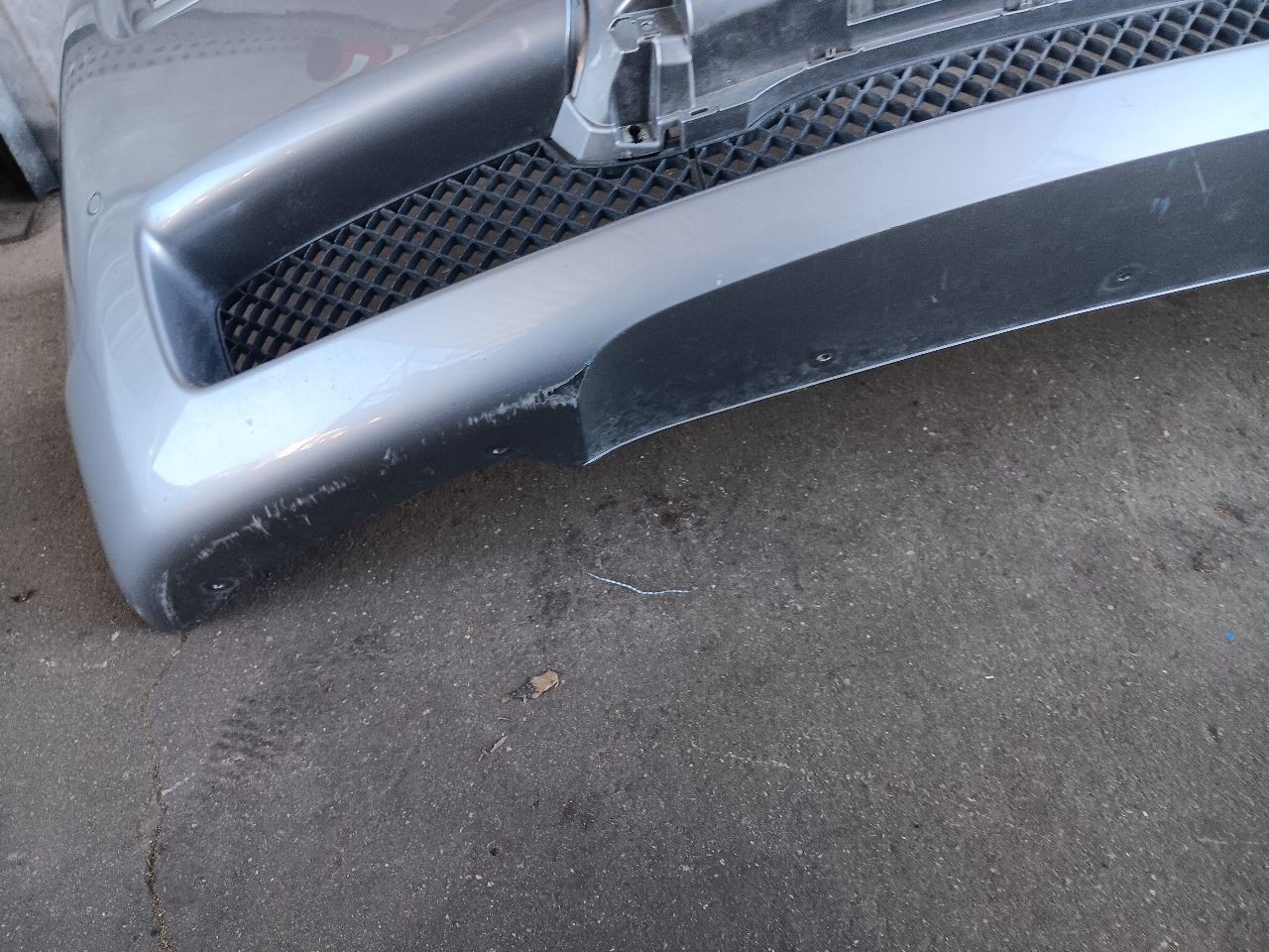 2010-2014 Rolls Royce Ghost Front Bumper Cover OEM 