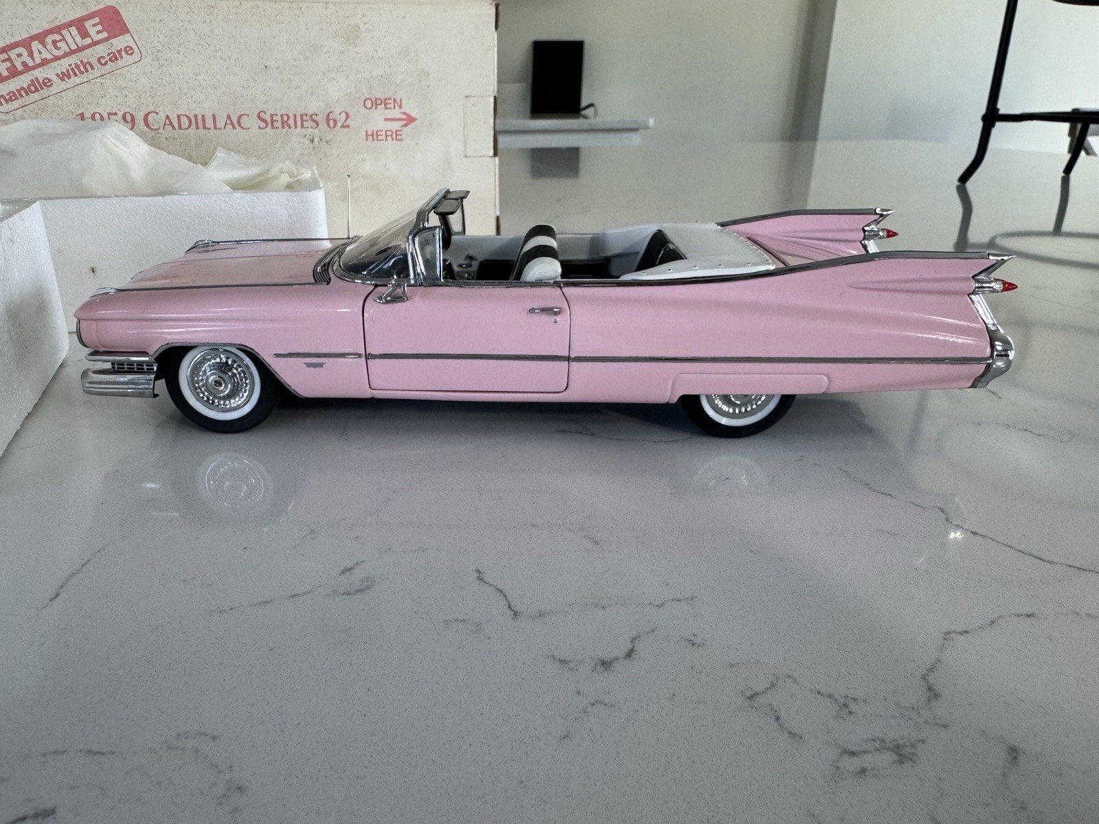 Cadillac Mint Models Diecast 1930 Cadillac V16 Danbury Mint