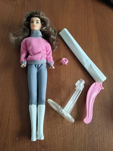 Vintage 1982 Brooke Shields Teenage Doll Original Outfit Stand Accessories