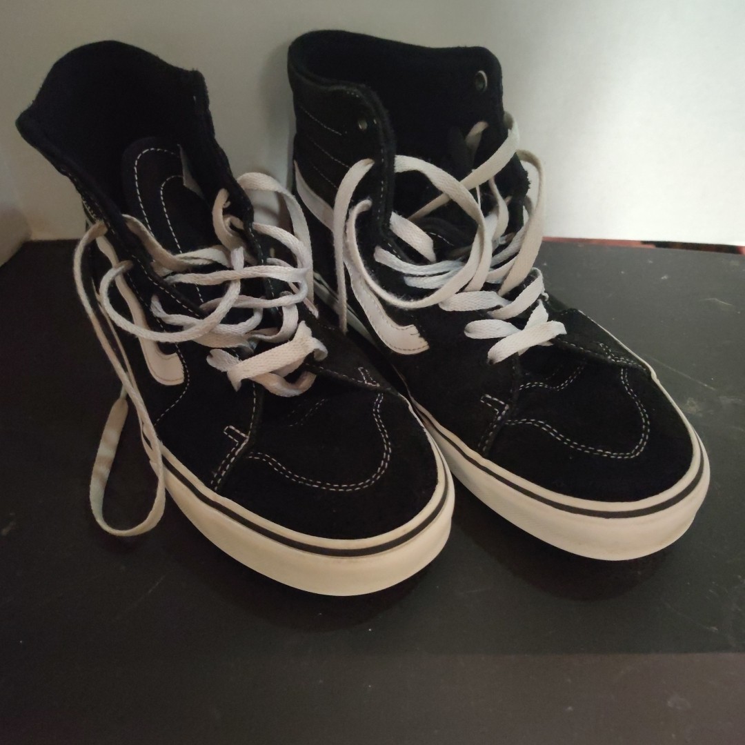 Men Size 8.5 Women's 10- VANS Sk8-Hi Black High Top SKATEBOARDING 507698