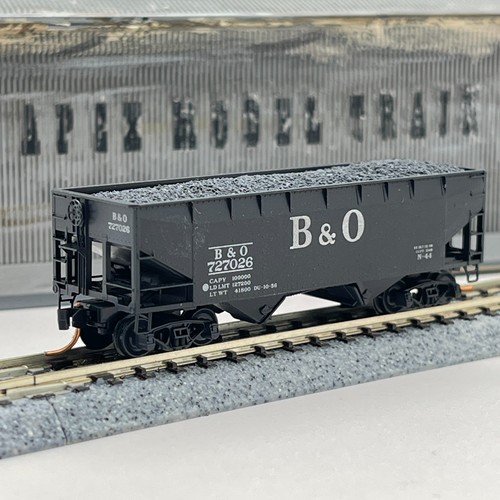 Tolva lateral desplazada Micro-Trains escala N Baltimore Ohio Twin Bay 727026 desgastada | Zustand: Used
