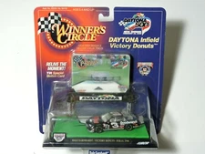 1998 Winner's Circle #3 Dale Earnhardt Daytona 500 Victory Donuts Diecast 1/64