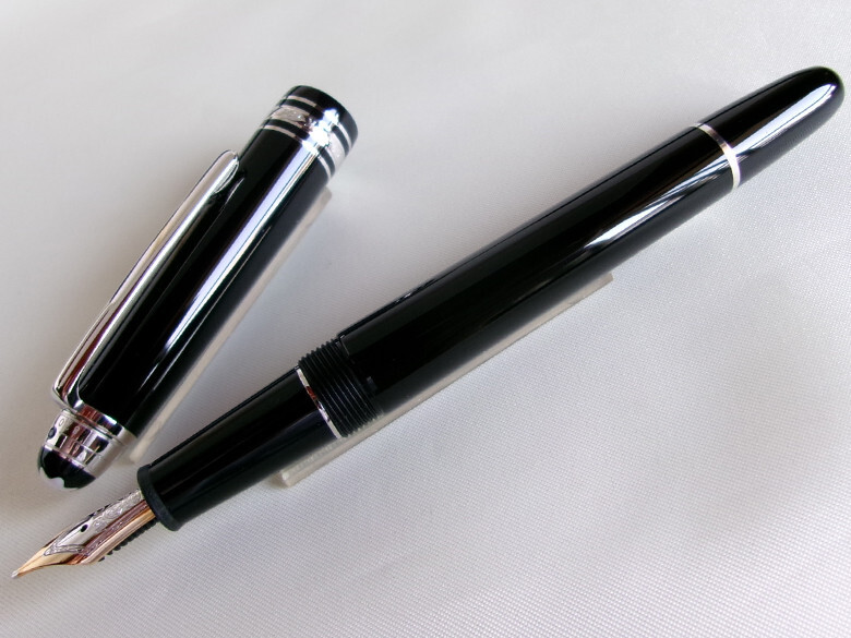 Montblanc Meisterstuck Platinum Line Unicef Classique Fountain Pen 