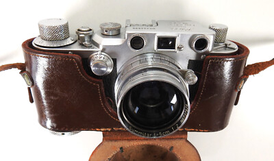 Leitz Leica IIIc (1949-1950) Analogkamera mit Leitz Summitar f=5cm 1:2 *