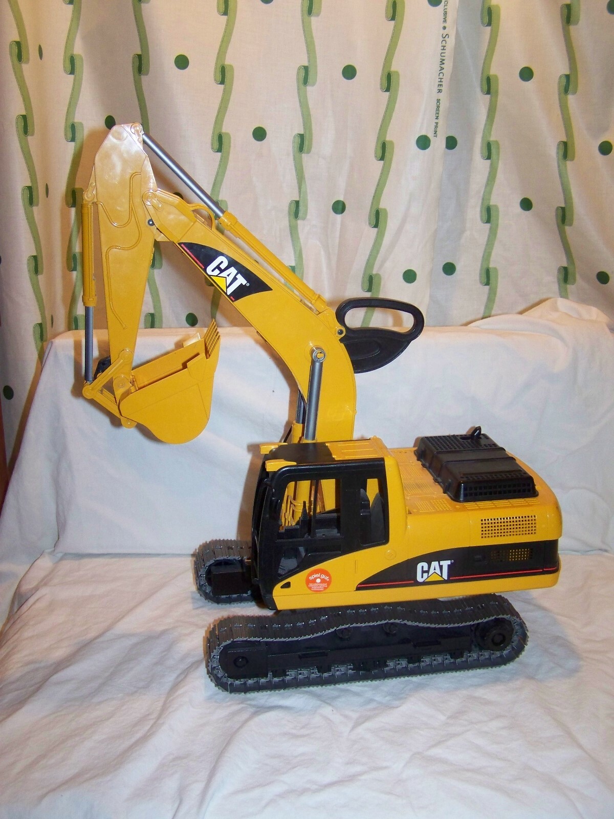 bruder toys cat excavator