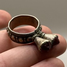 ANCIENT ROMAN BRONZE OLD GLASS RING