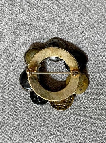 Antique Buttons Brooch - 7 Glass & Metal Antique Buttons on Vintage Pin Backing - Picture 4 of 9
