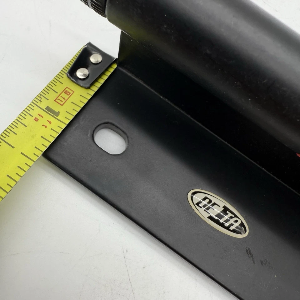 Enganches de bicicleta originales de Delta Cycle sostiene bicicletas de forma segura en auto/camión usados Foto 3 de 4