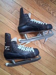 CCM Tacks AS-560 Ice Hockey Skates - Senior | Pure Hockey Equipment