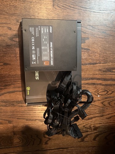 MSI A750BN 750W Power Supply PCIe5 80 Plus, Bronze Certified - Photo 2/9
