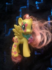 My Little Pony Fluttershy g4 Cutie Mark Magic With Necklace