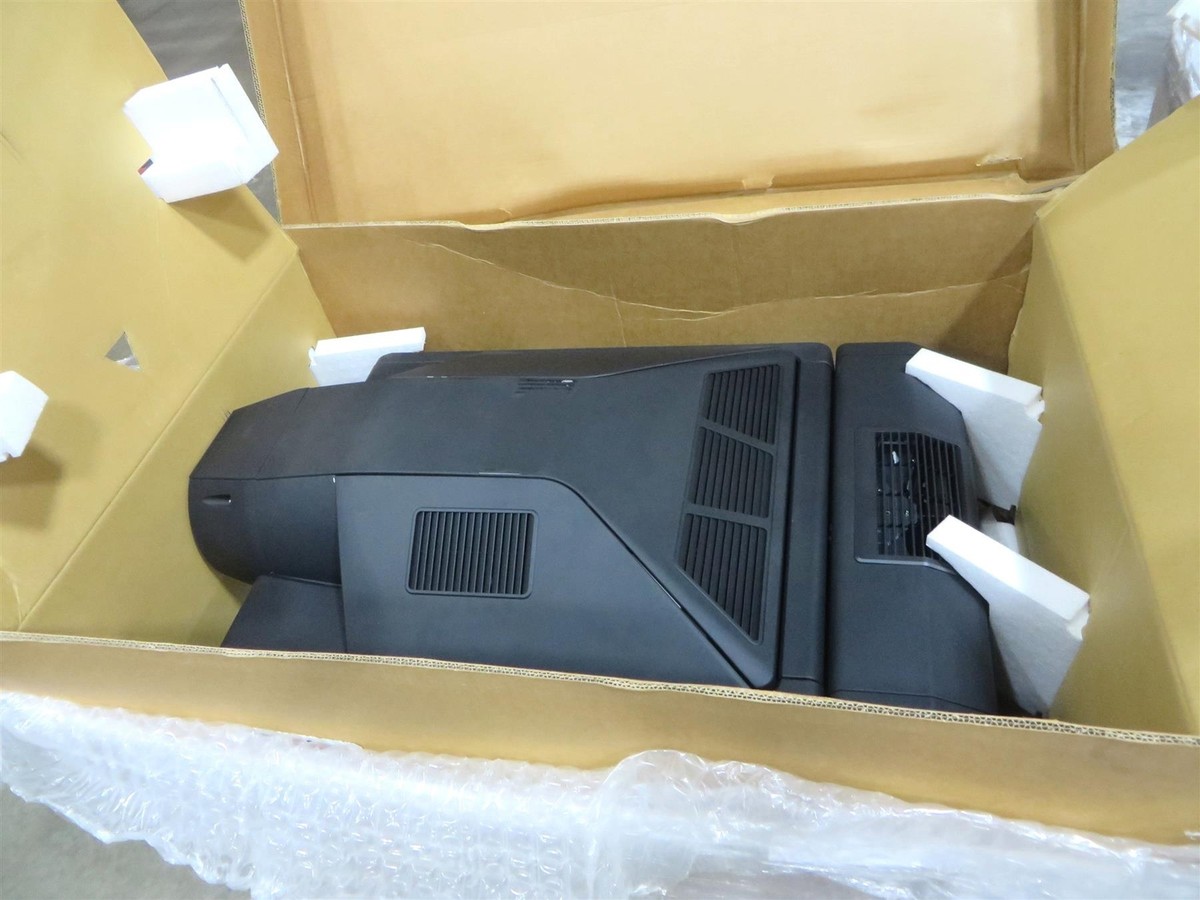 Sony SRX-T105 4K SXRD 5,500-Lumen Projector New | eBay Sony SRX-T105 4K SXRD 5,500-Lumen Projector New | eBay