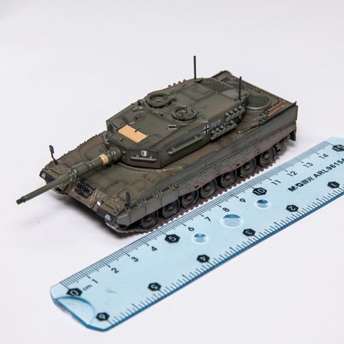 1/72 12226PD German Leopard 2A4 Main Battle Tank Green Painted Finished Model - Picture 2 of 5