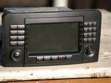 Mercedes-Benz ML W164 Radio / CD-Player / DVD-Player / Navigation a1648200779 Mercedes-Benz ML W164 Radio / CD-Player / DVD-Player / Navigation a1648200779