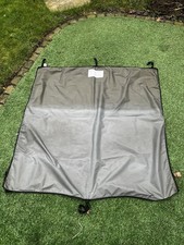 Scratch And Newton Rabbit Run Sun Cover