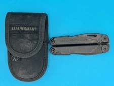 Leatherman Wave Multi Tool! BLACK! Retired! Free Shipping! WITH SHEATH!