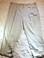 Dockers Men's Size 38W 29L Chino Pants Premium Relaxed Fit Cotton Beige Khakis