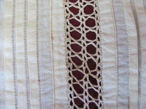 19C. ANTIKES SET MIT ZWEI HANDBESTICKTEN KINDER KIND BABYDECKEN ABDECKUNGEN - Bild 4 von 12