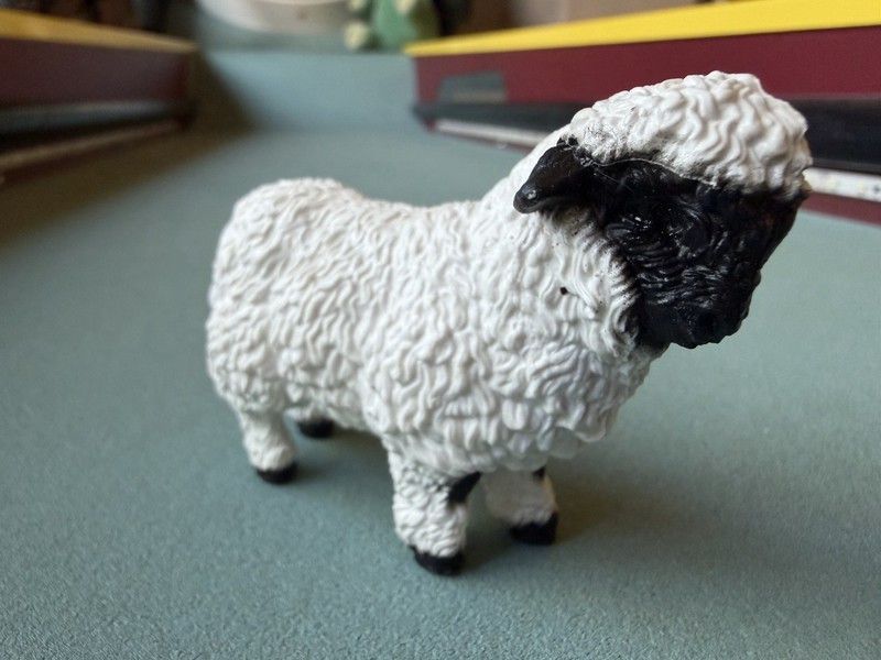 Schleich 13965 Valais Black Nosed Sheep Figure 2022 Farm Toy Made In Bosnia
