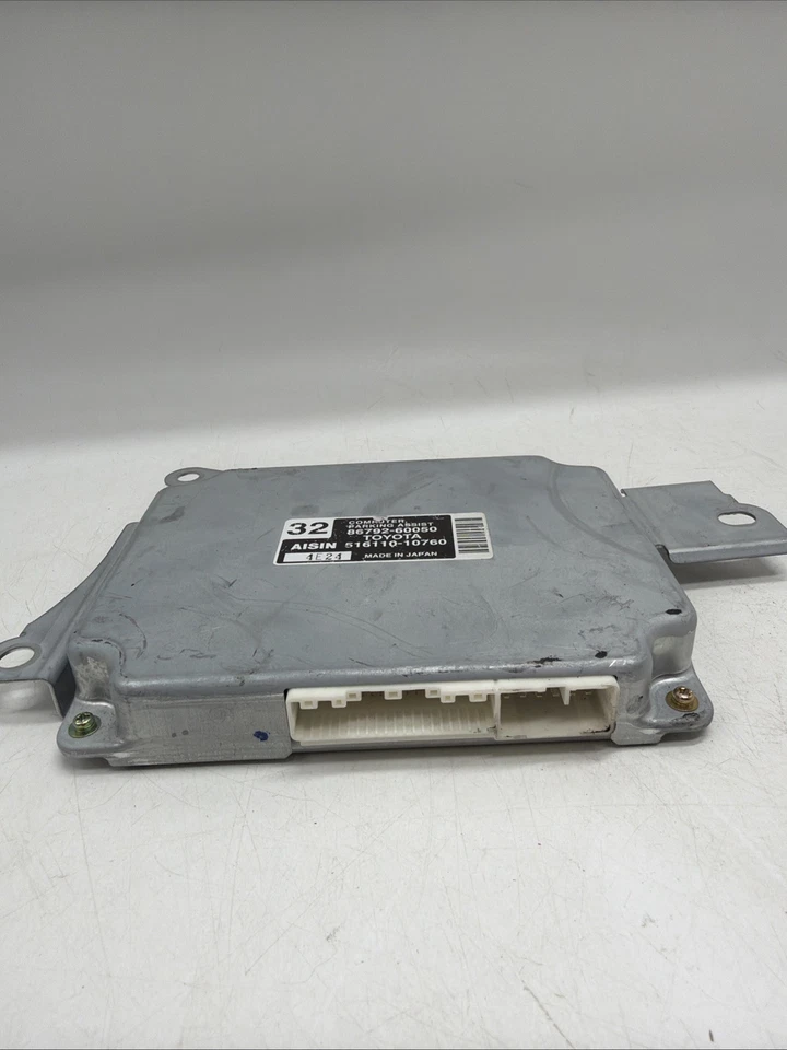 Módulo controlador de asistencia de estacionamiento Toyota Land Cruiser 2004-2007 86792-60050 OEM Foto 3 de 4