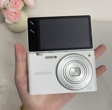 Samsung MV900F Digital Camera -180 Flip Touchscreen good condition