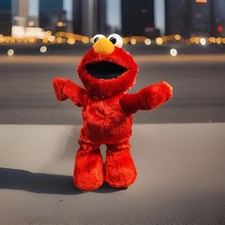 2002 Elmo Talking, Dancing, Singing, Hokey Pokey Mattel Sesame Street TESTED