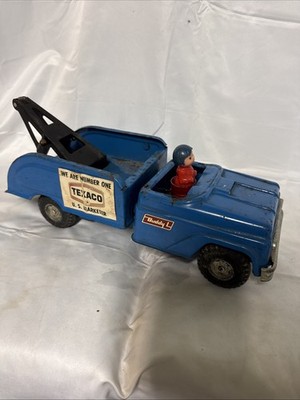 Vintage 1960s Made In USA Buddy L Tow Truck Wrecker W/figure/missing Parts