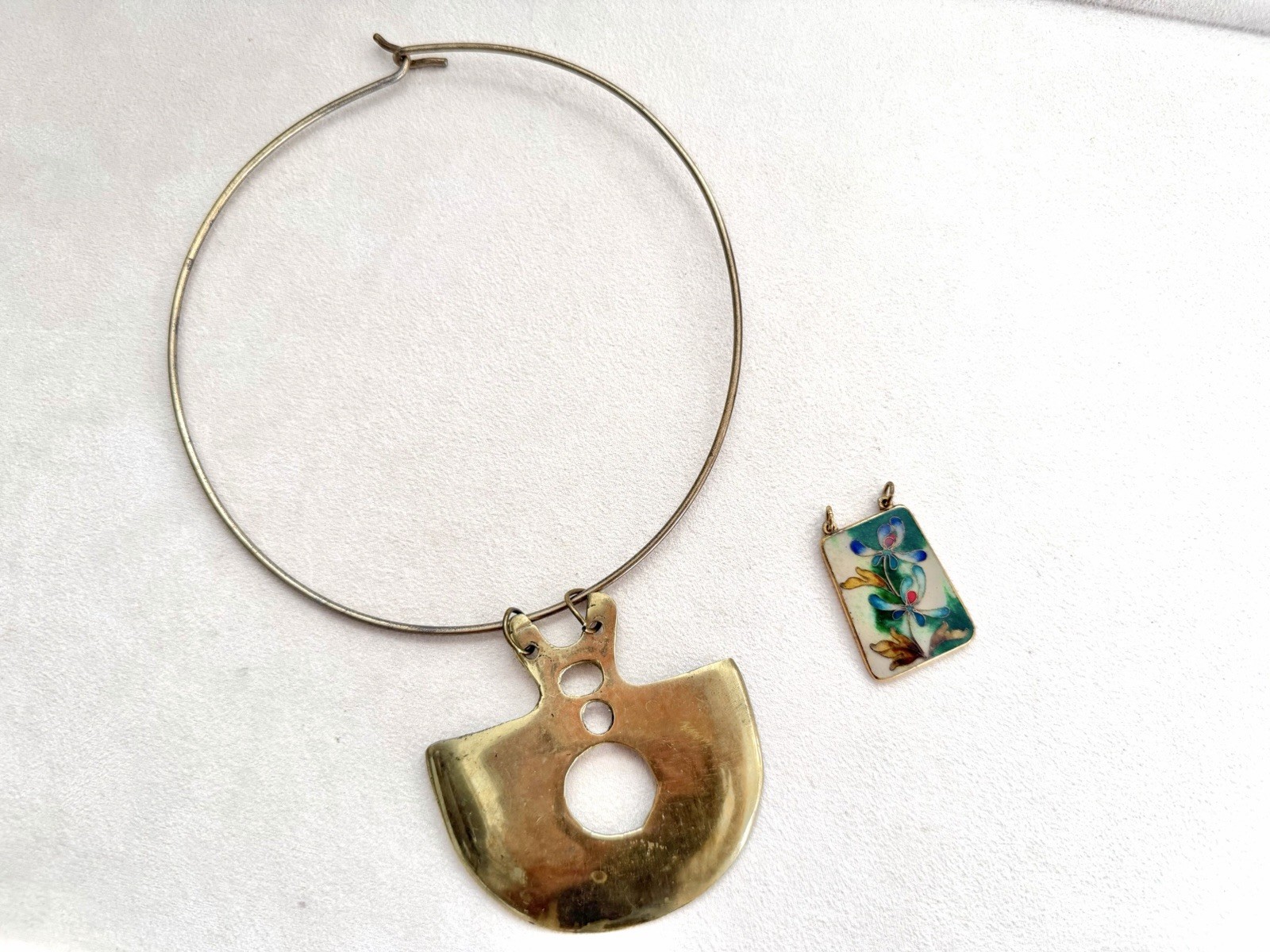 Vintage Brass Torque Choker Necklace With Pendants Artisan Modernist Jewelry Lot