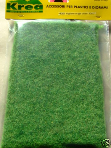 Manto erboso in fili d'erba per plastico o diorama mm3 cm.30x15 - Krea 422 Manto erboso in fili d'erba per plastico o diorama mm3 cm.30x15 - Krea 422