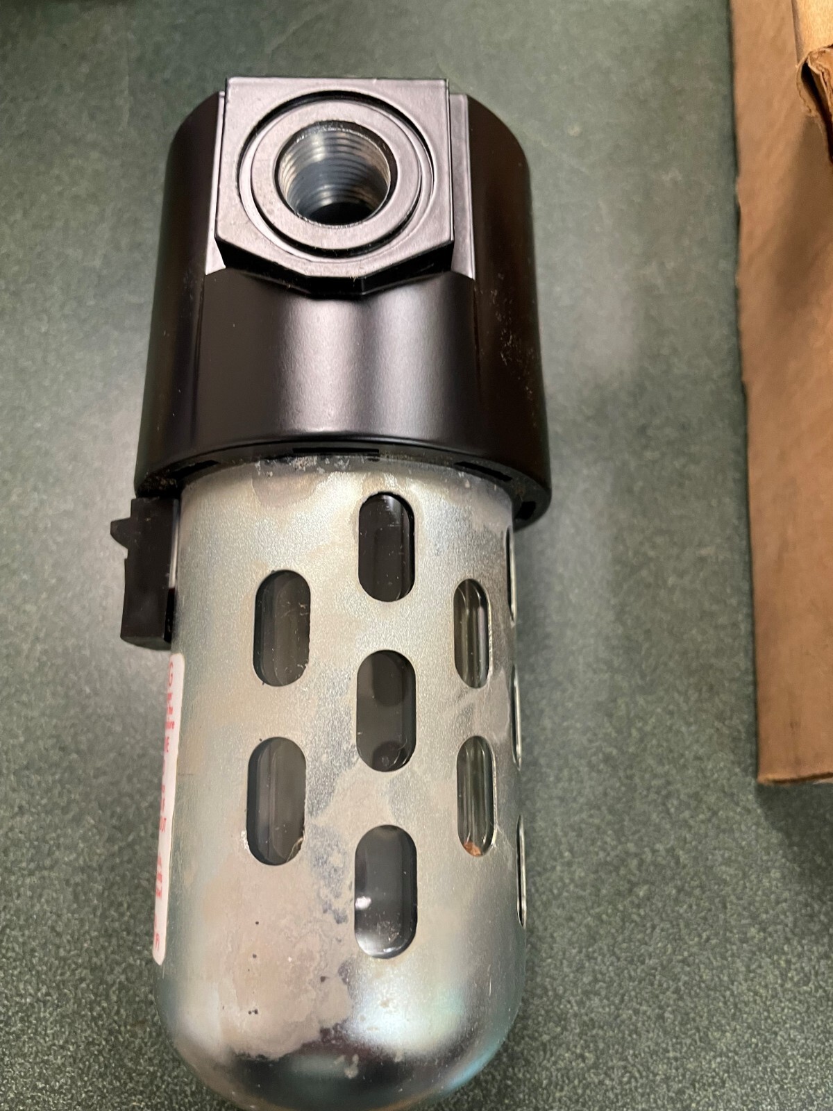 WILKERSON PNEUMATIC FILTER L16-03-000 3/8" NPT