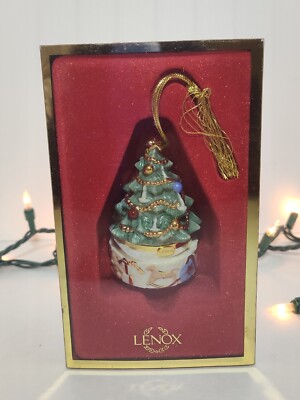 Lenox Hinged Trinket tree Box Christmas Ornament Treasure