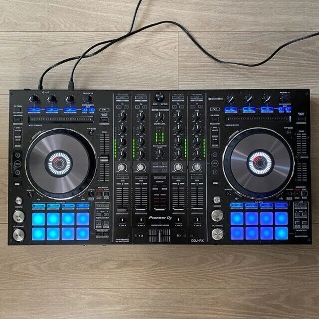 Pioneer DDJ-RX Professional DJ Controller Rekordbox 4-Channel