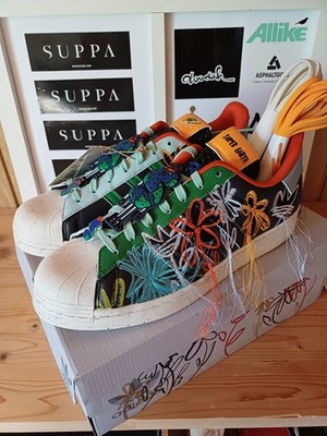 Adidas SST AEC SUPEREARTH SW, EUR 44.0