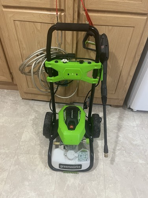 #ad Greenworks 1800 PSI 1.1 GPM Cold Water Corded Electric Pressure Washer 5107302 $99.98