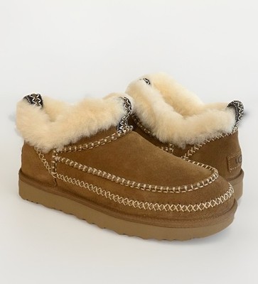UGG Classic Ultra Mini Alpine Boots Women s US 9 Chestnut NIB