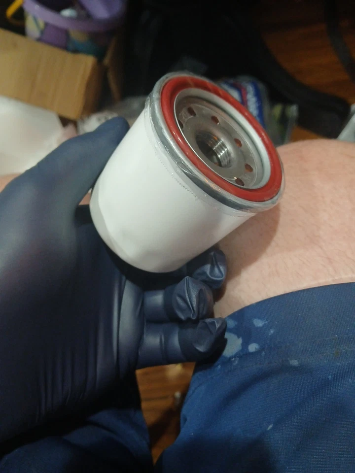 Engine Oil Filter CARQUEST 85358 - Image 2 of 2