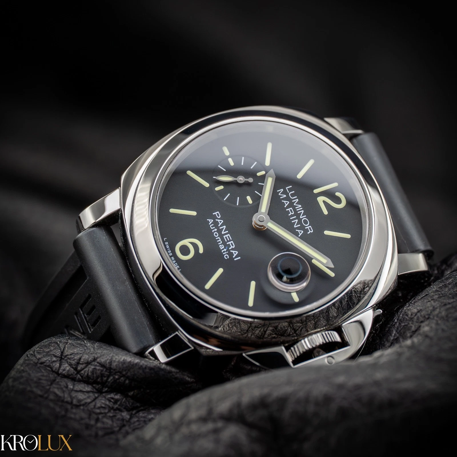 Panerai — Panerai Luminor Marina 44mm Stainless Steel PAM01104 Complete Set