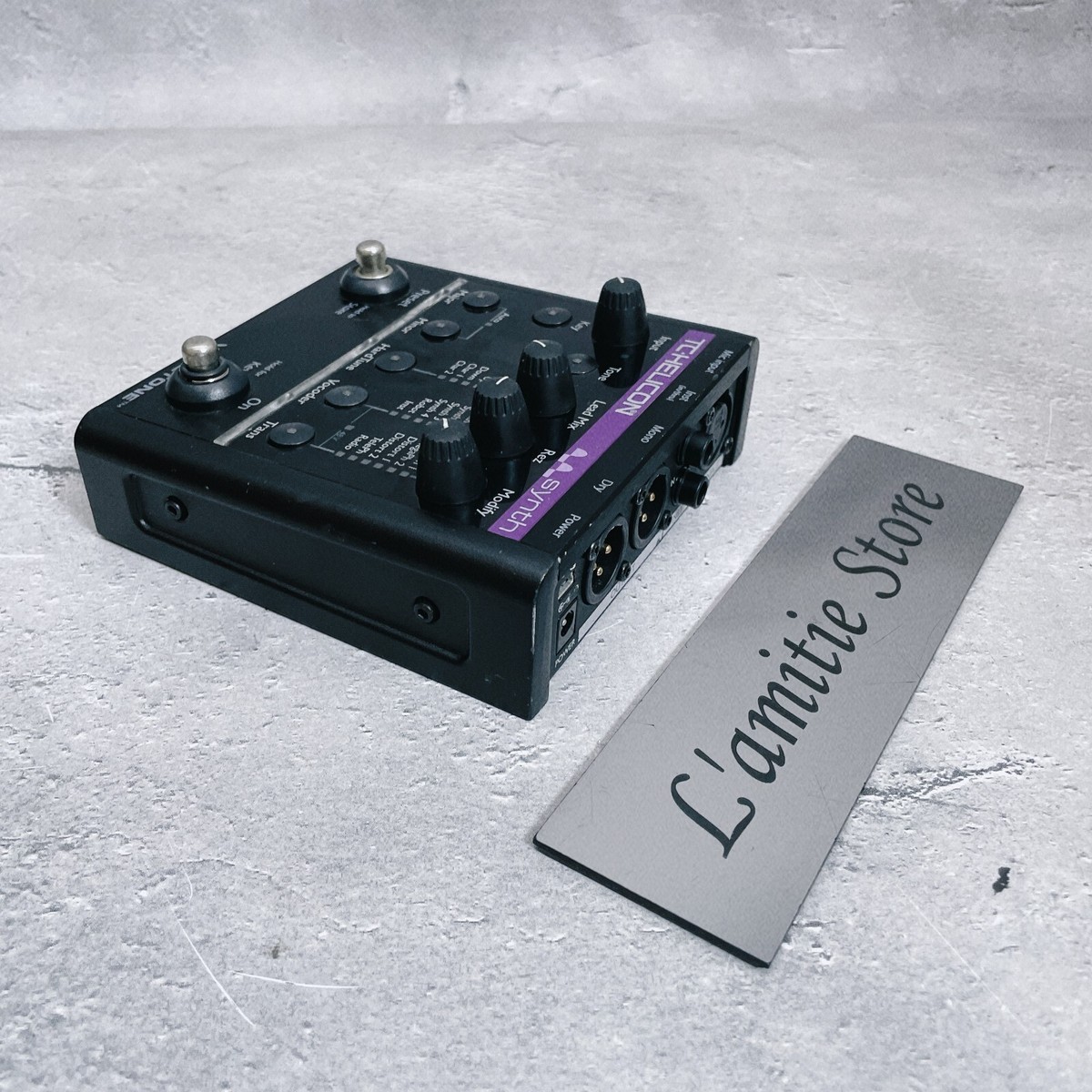 TC-HELICON Voicetone Synth 廃盤 TC-Helicon VoiceTone Synth Vocal Effects Processor Pedal Voice